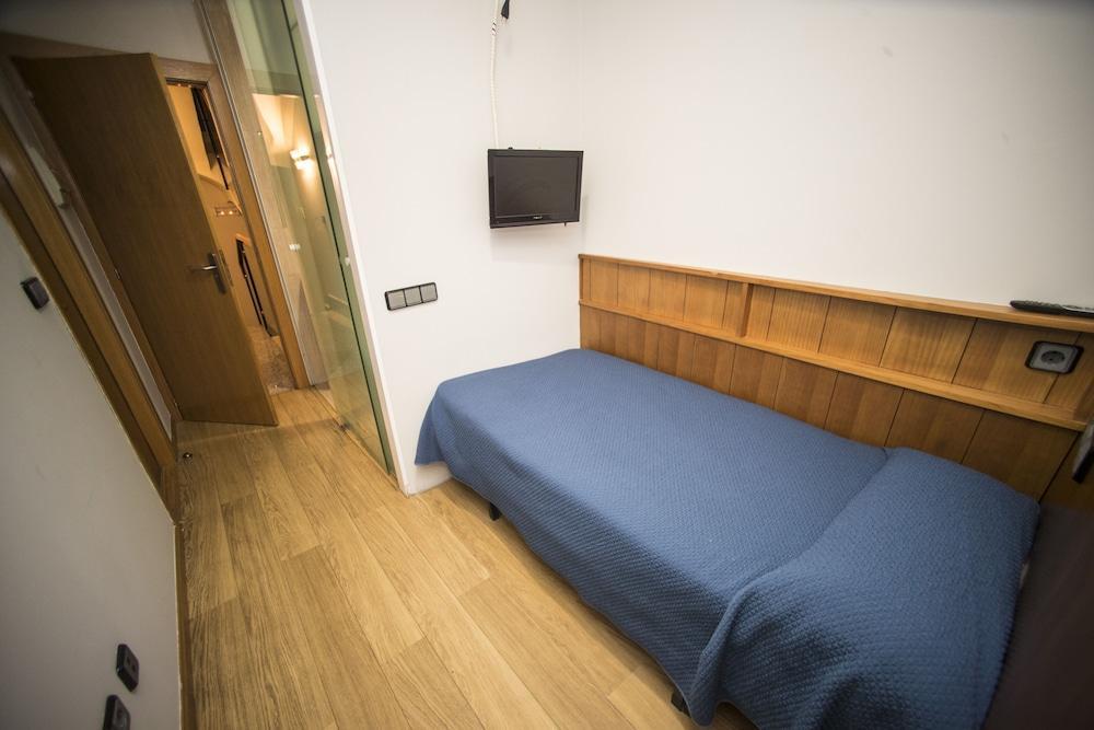 Hostal Caballeros Soria Dış mekan fotoğraf